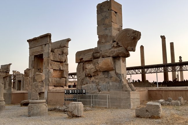 Persapolis (Taht-ı Cemşîd): Pers İmparatorluğu’nun Görkemli Başkenti