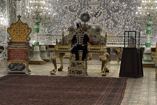 İran'ın Şaşırtıcı Yönü Heykel Kabartama, Fresko, Resimler ve Daha Fazlası